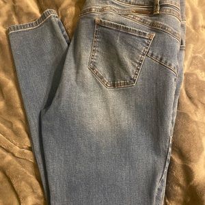 New York and Co Women’s Jeans size 12 Soho Curve Creator Legging WORN ONCE 🤩